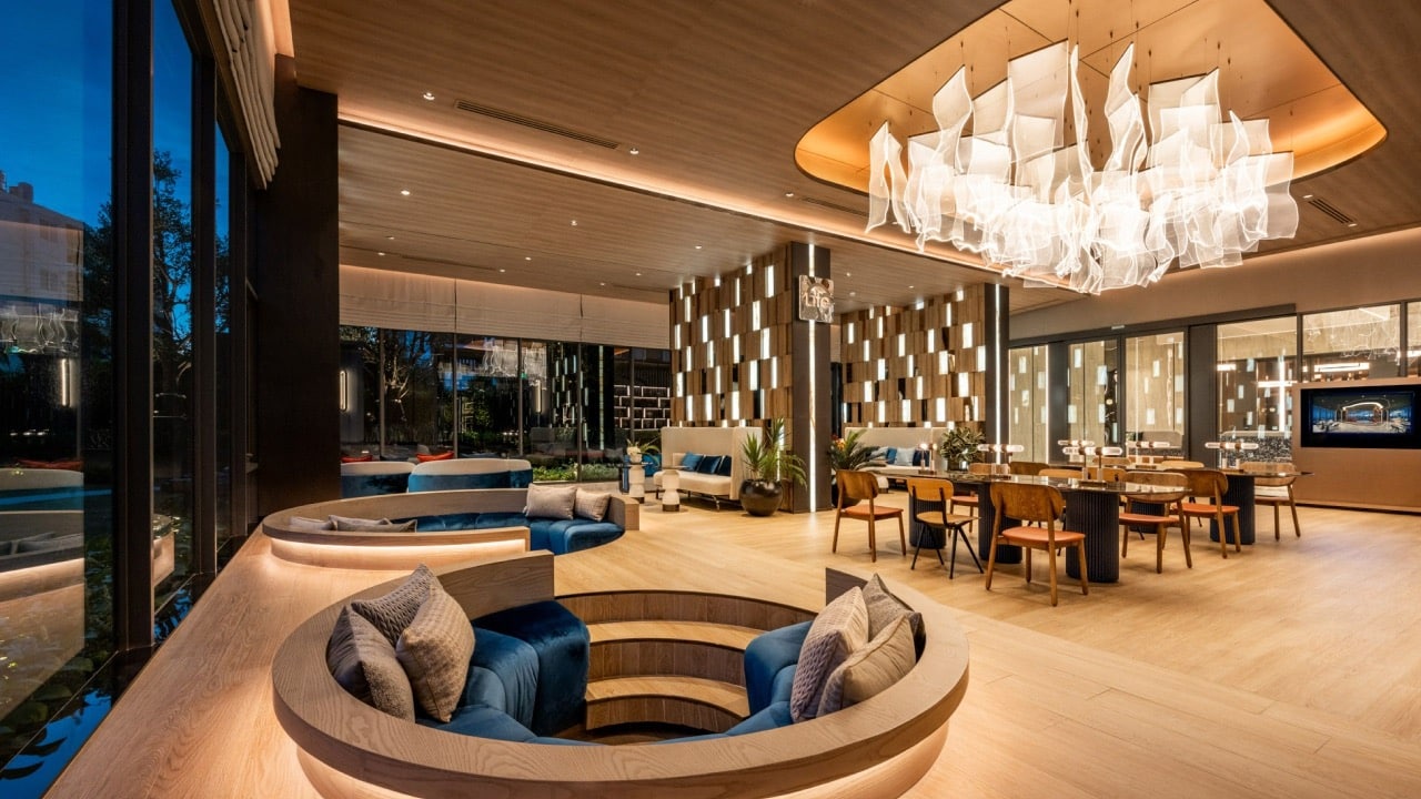 Life-Rama-4-Asoke-Actual-Photos-2