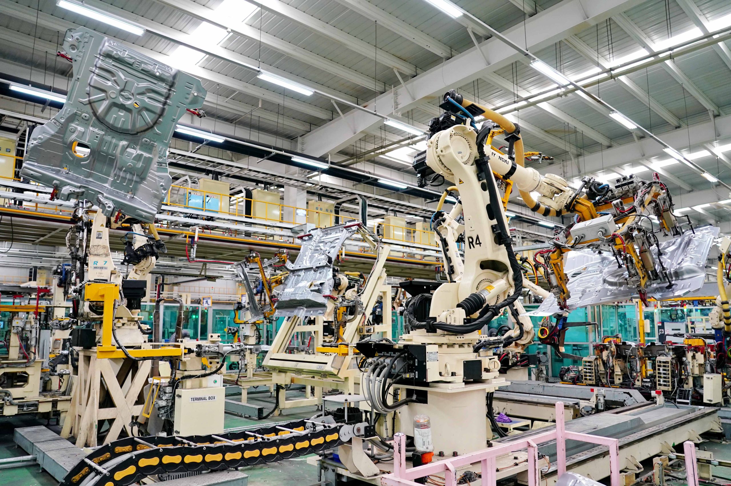 CHINA HEBEI INDUSTRY ECONOMY (CN)