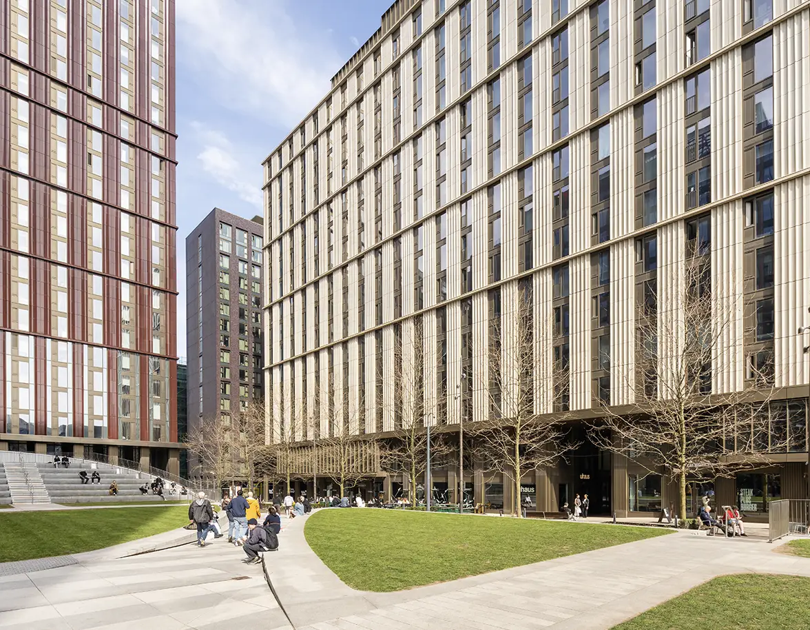 Vita Living Circle Sqaure North