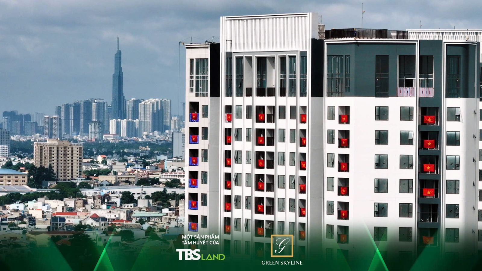 Green Skyline apartment building view